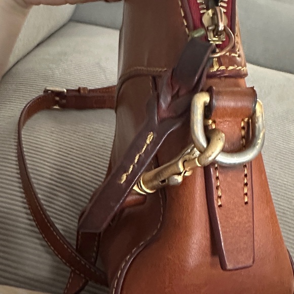 Dooney & Bourke Florentine leather crossbody handbag - Picture 8 of 9
